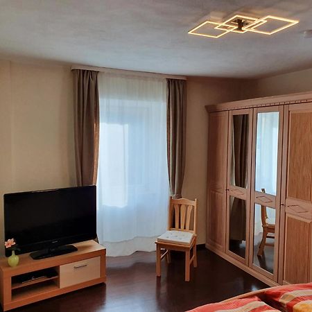 Ferienhaus Am Donauspitz เคลไฮม์ ภายนอก รูปภาพ